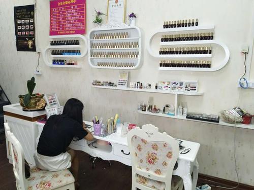 美甲店为什么要同时做好技术和服务